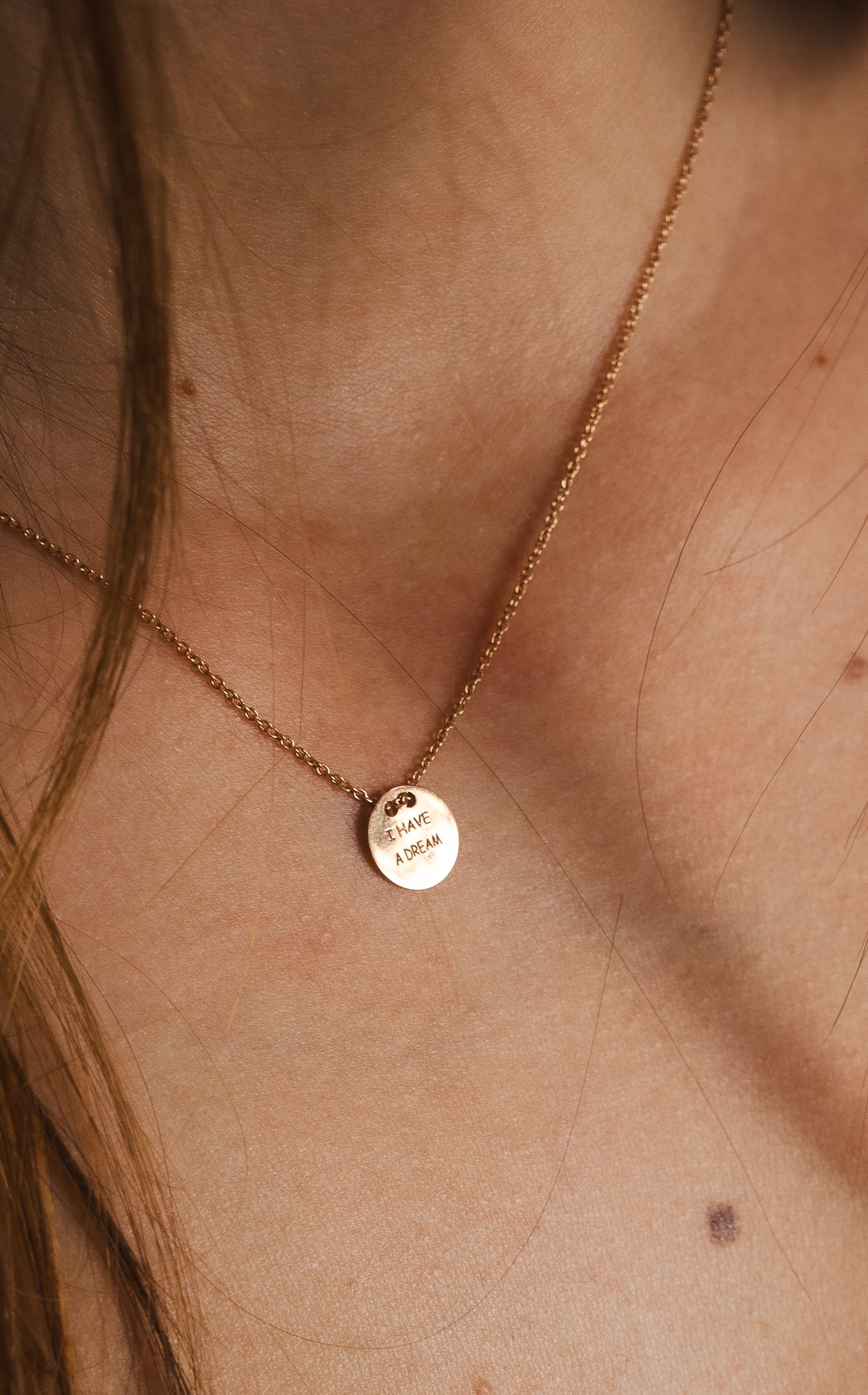 Collar Mensaje en Rosé