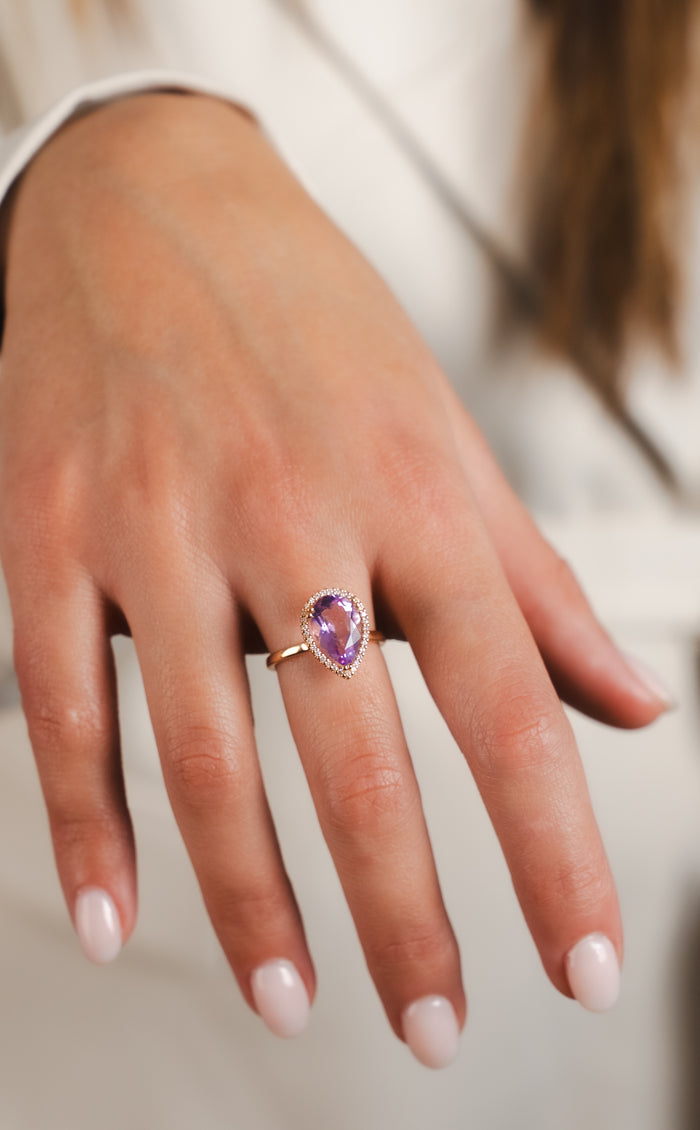 Latido violeta